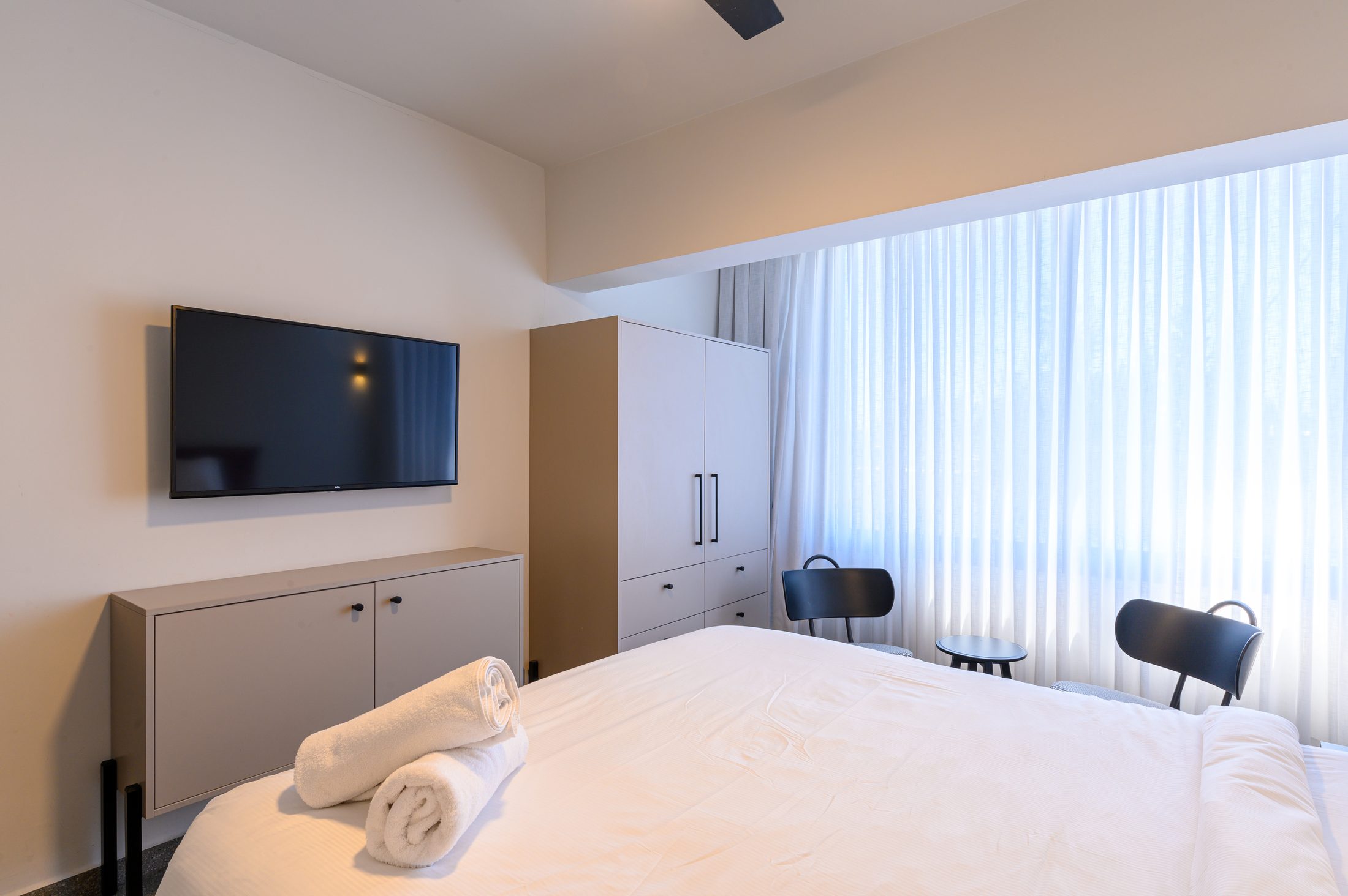 One Bedroom Street View 2
