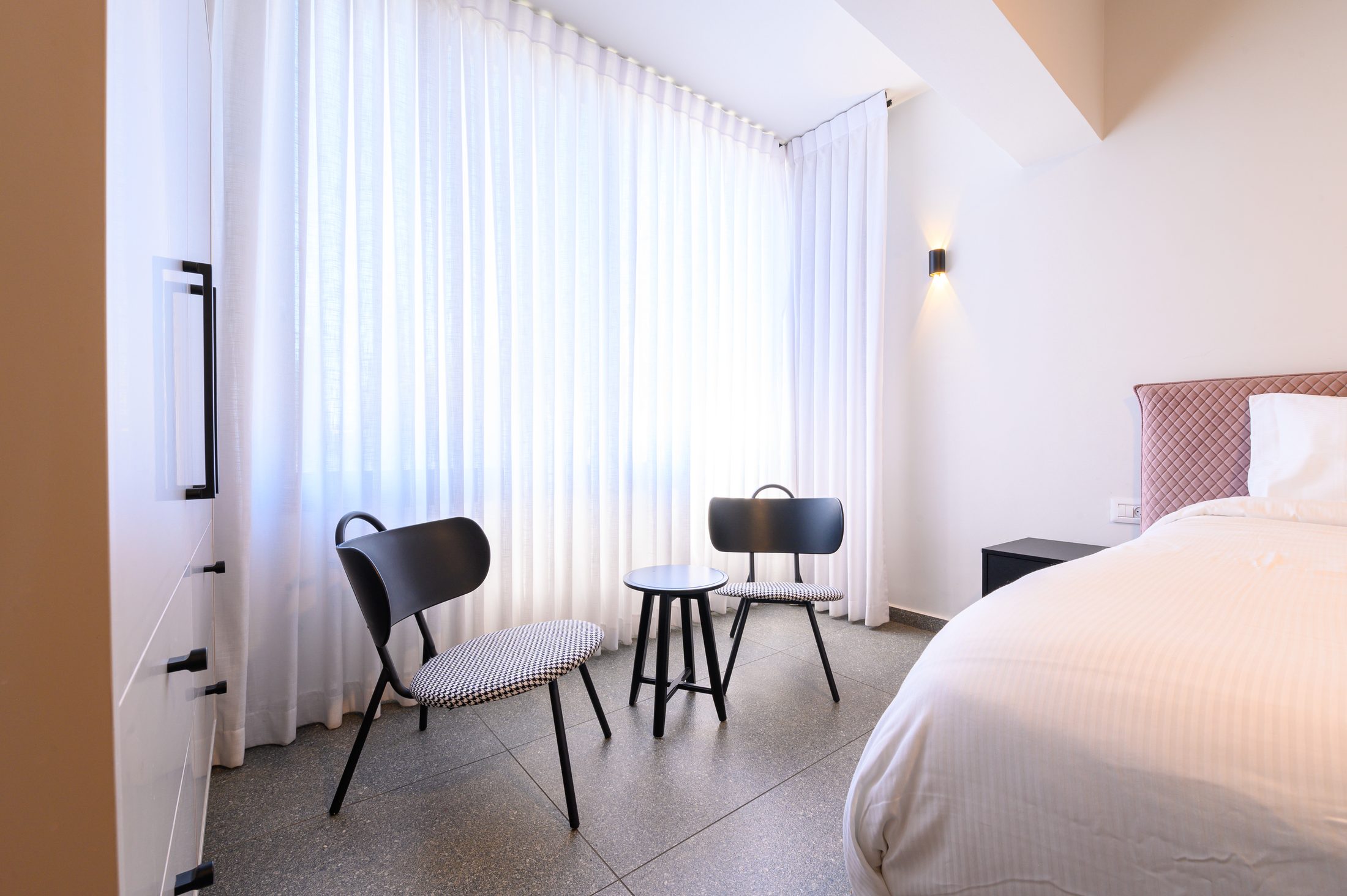 One Bedroom Street View 2